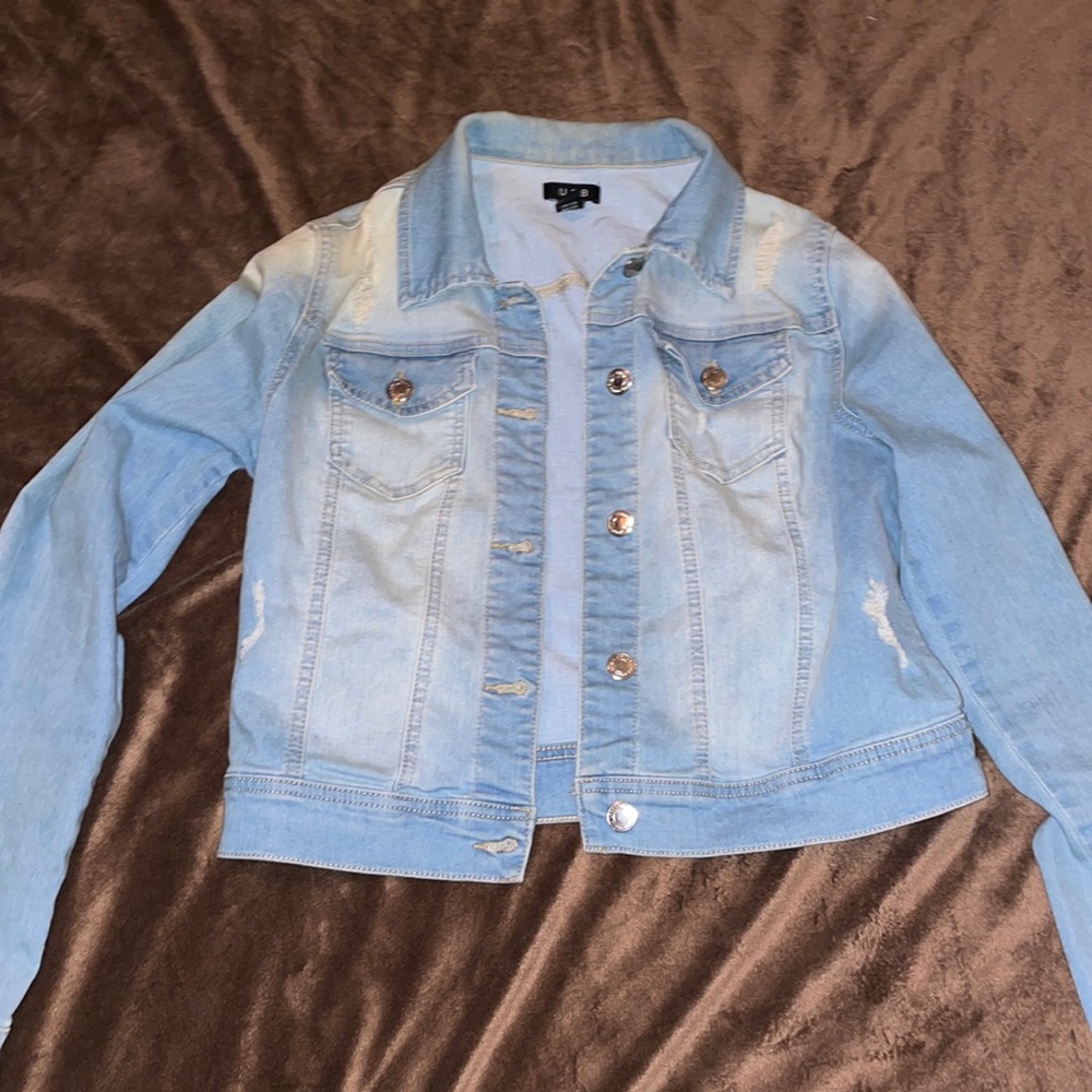 Jean jacket size medium.